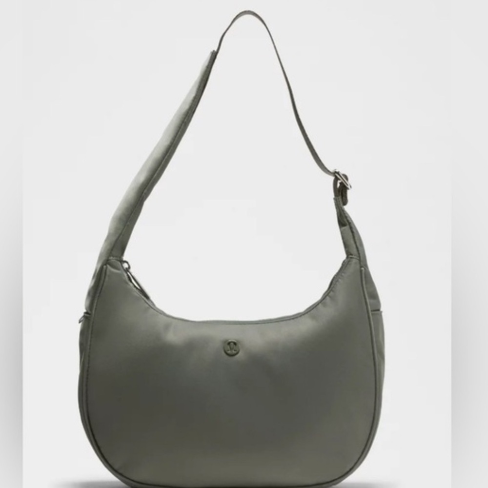 Lululemon City Essentials Shoulder Bag 4L